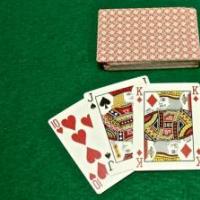 Interessante kortspill for to Kortspill for tre kortstokker med 36 kort